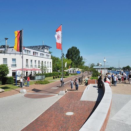 Hafenhotel Pommernyacht Ueckermünde Exteriér fotografie