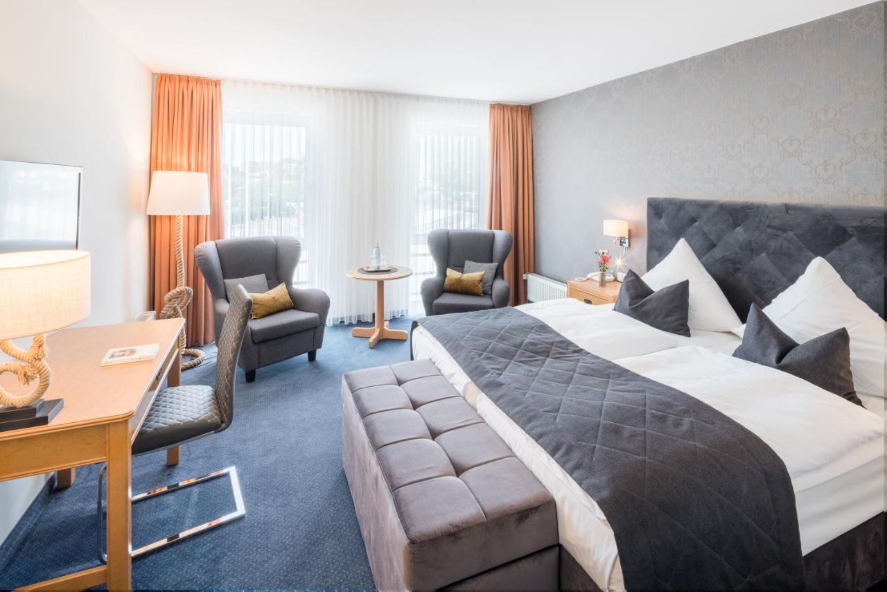 Hafenhotel Pommernyacht Ueckermünde Exteriér fotografie