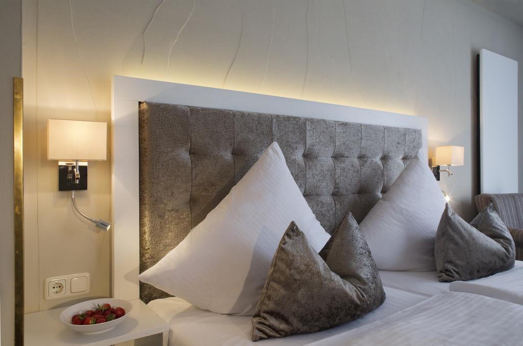 Hafenhotel Pommernyacht Ueckermünde Pokoj fotografie